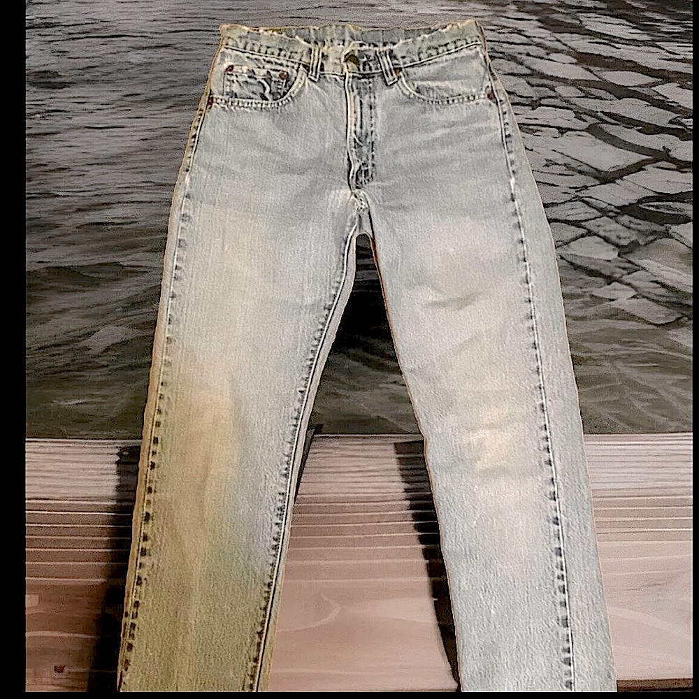 👖LEVI’S👖VTG 505 RED TAG EMBROIDERED BUM FLOWER FRAYED WAIST JEANS EUC🌼